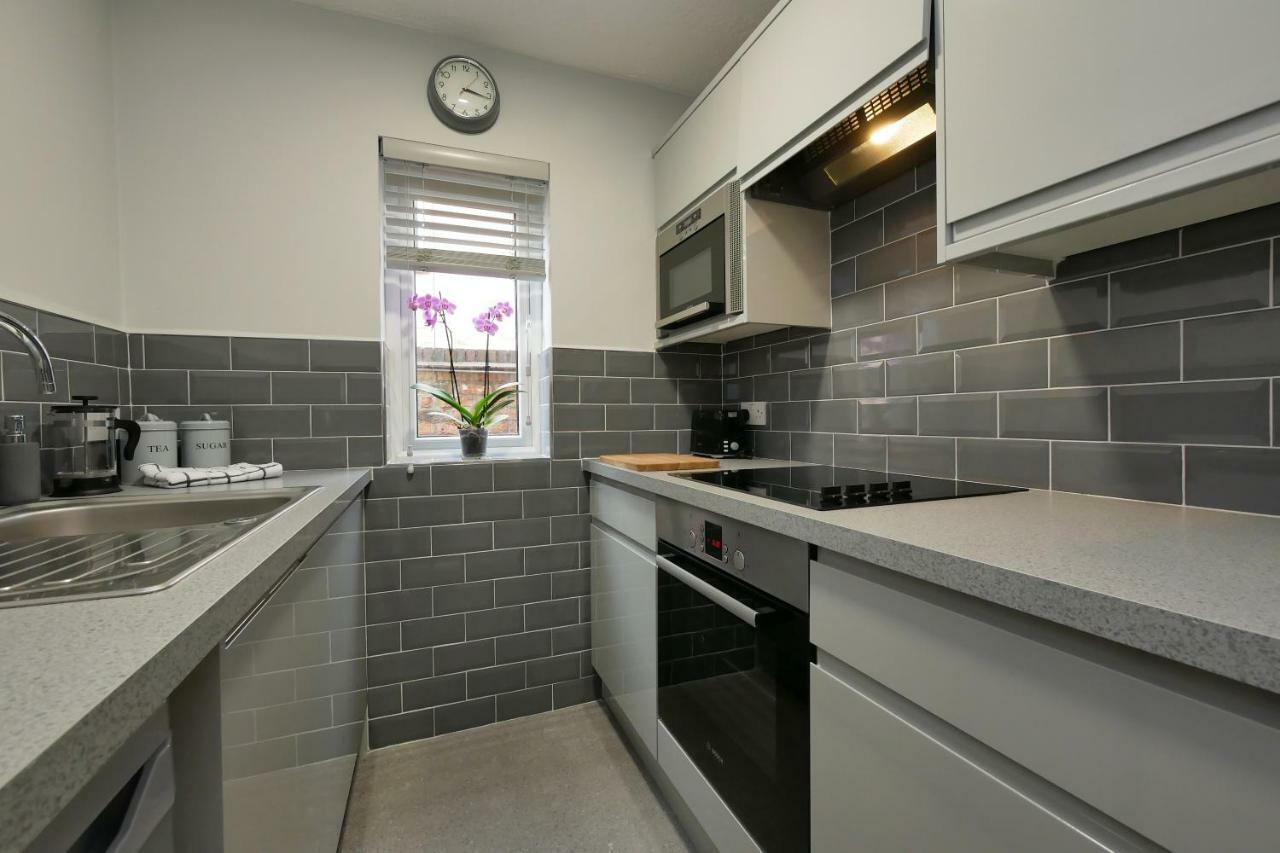 דירות Crewe Short Lets 4 Victoria Court, קרו מראה חיצוני תמונה