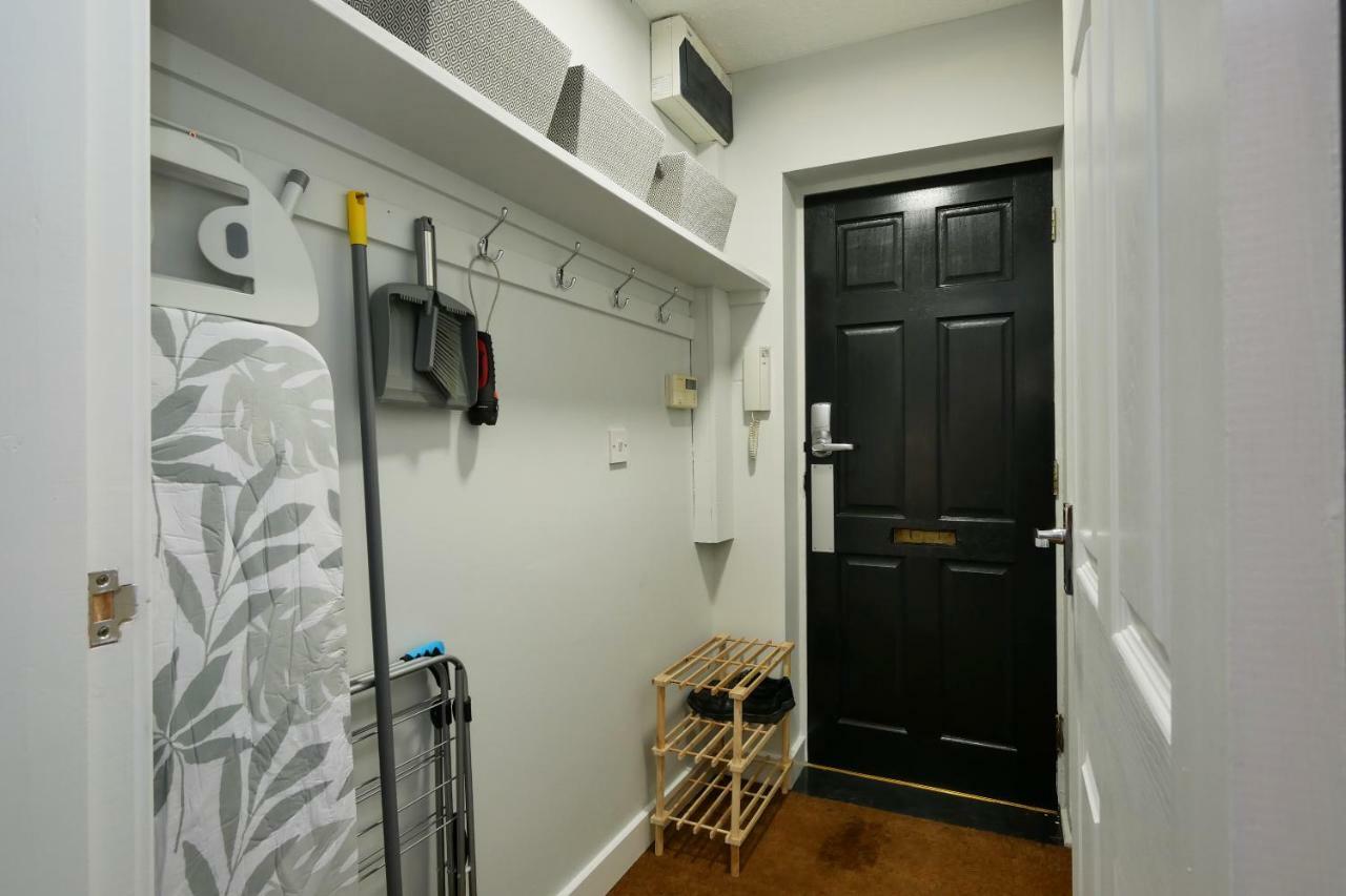 דירות Crewe Short Lets 4 Victoria Court, קרו מראה חיצוני תמונה